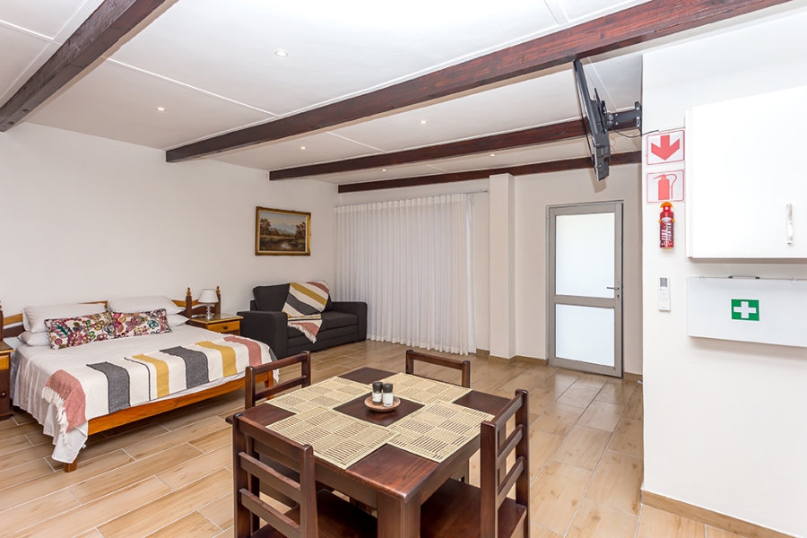 To Let 1 Bedroom Property for Rent in Milnerton Central Western Cape